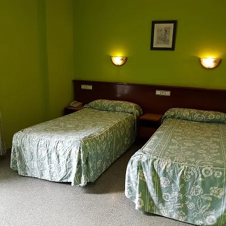 Otel Don Pelayo 2*